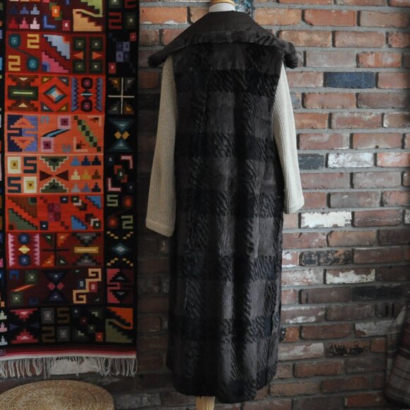 Nutria Fur  Black & Brown Plaid Long Vest, XL Collar Sleeveless Coat Duster S - Picture 8 of 15